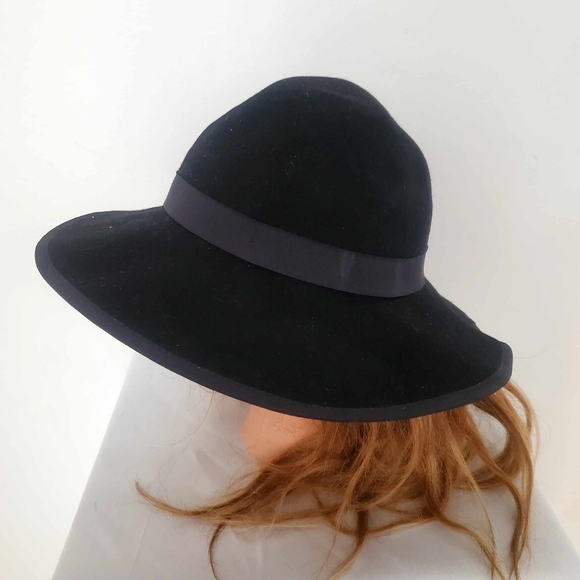 Adrienne Vittadini Black wool Hat - Picture 4 of 6